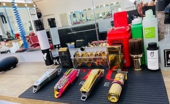 Nou Estil Perruqueria Barber Shop