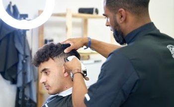BARBERÍA CARBAJOSA | Pedir Cita Online