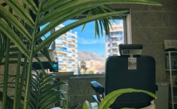Buenos Amigos Barber STUDIO