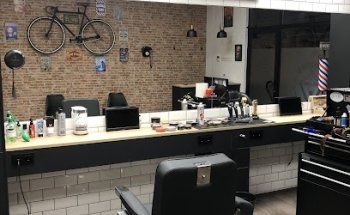 La barbería de Juan Carlos, Peluqueria caballeros.