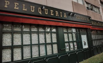 ESTUDIO13 BARBERÍA PELUQUERÍA