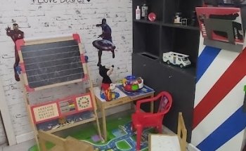 BARBERIA PELUQUERIA INFANTIL Y DE ADULTOS RAFAELSERRANO