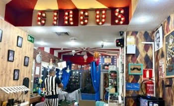 Circus Barber (Manuel Becerra)