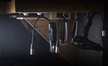BLACKBIRD BARBER CONCEPT