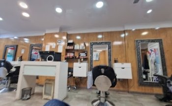 Barberia peluquería Carlos González GRX