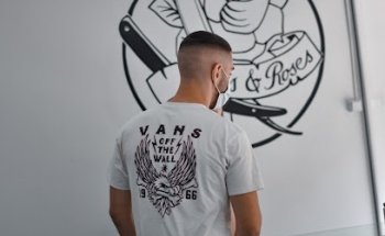 Barbería Cuts & Roses III (Mislata)