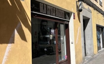 Old Style Barber Only For Men | Madrid