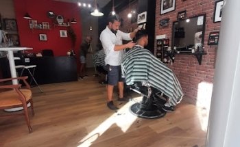 Richard's Barberia Tradicional