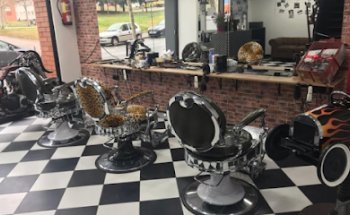 Dora’s BarberShop
